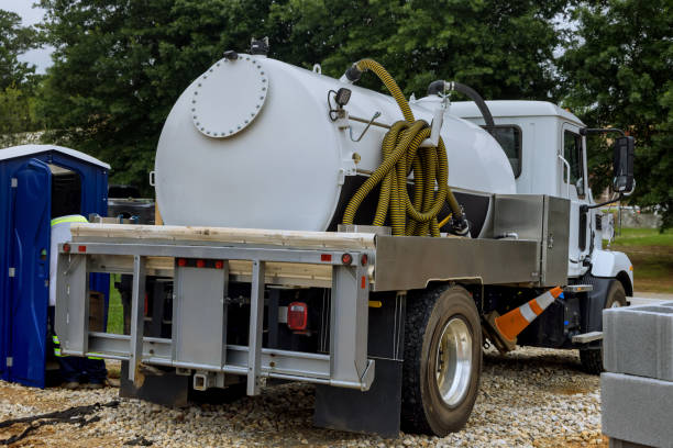 Portable Toilet Options We Offer in Blountsville, AL